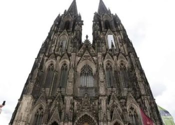 სასულიერო პირებმა პორნოსაიტებზე შესვლა 1 000–ჯერ სცადეს – რა მოხდა კიოლნის კათოლიკური ეპარქიაში