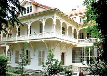 მწერალთა სახლი განცხადებას ავრცელებს