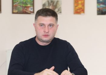 “სამაშველო სამსახური მეორე ქედზეა, მოქალაქეებთან მიახლოება ვერ ხერხდება…  ვერტმფრენებს ელოდებიან” – ონის მერი