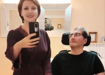 ,, რას იფიქრებდა მრავალმხრივ განწირული ზვიად გამსახურდია, რომ არც მის ერთადერთ ანდერძს ეწერა აღსრულება… ან… იქნებ იფიქრა კიდეც?!” – ანა ჯაბაური