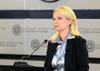 სებ-მა გამონაკლისი ბრძანება გამოსცა – სანქცირებულ ფარცხალაძეს ანგარიშებზე წვდომა აღუდგება