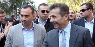 “ჯიგარო, სტუდენტების ფულიც ბატონმა ტარიელმა გადაიხადა? არ დაგვიმალოთ” – გიგი უგულავა ანზორ ჩუბინიძეს