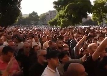 ერევანში ანტისამთავრობო დემონსტრაციები გრძელდება