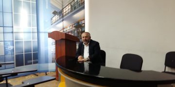 „რაიმე ხომ არ მეშლება, მაიდანი ის არ არის, უკრაინელმა ხალხმა პრორუსი და უკრაინის ინტერესების გამყიდველი იანუკოვიჩი რომ გააგდო?“ – გიორგი თავდგირიძე