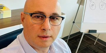 „მერე გადმოყრით ისევ ნიანგის ცრემლებს და მექსიკის გავლით მოადგებით ამერიკას“ – გია ხუროშვილი