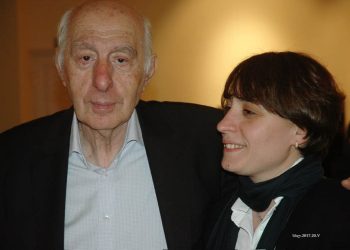 “მამაჩემის ცხოვრებას რომ ვუყურებ, შეუძლებელია რუსებთან ბრძოლაში დავიღალო!” – ხოშტარია