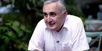 ,, ჩე გევარა საფალავში ბრუნავს ალბათ, ან ამათი შემყურე ჯოჯოხეთიდან ჩვენთან ჩამოსვლას ლამობს” – ირაკლი მელაშვილი