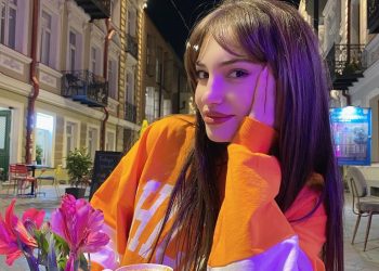 ,,მეც 14 წლის ასაკში დამნიშნეს… ჩვენ ის გოგოები ვართ, ვისაც ბავშვობას გვართმევენ” – ჩინარა კოჯაევა