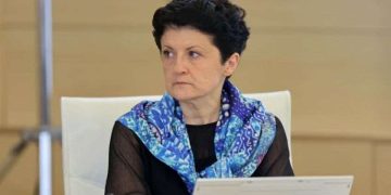 ,,ბაზელში, ფიროსმანის გამოფენის გახსნაზე, ქალბატონი პრეზიდენტი გამოგვეცხადა, ვერავინ გაიგო რისთვის მობრძანდა“ – თეა წულუკიანი