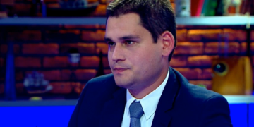 „კეზერაშვილს რა როლის აქვს “ნაციონალურ მოძრაობაში” და ვინ სად არის არაფორმალური მმართველი, ამაზე კითხვის ნიშნები აღარ გვაქვს“ – მიხეილ დაუშვილი