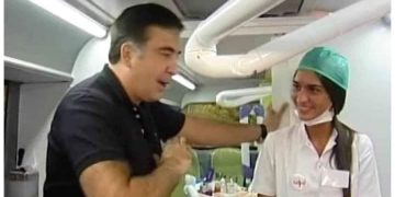 “ნაცების ვერსია იცით?” – ლაშა ჩხარტიშვილი “ღიმილიან საქართველოზე”