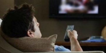 75 წლის ქალმა უჩივლა 40 და 42 წლის შვილებს და გაასახლა – იტალია