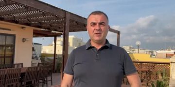 „ისრაელში მყოფ საქართველოს მოქალაქეებთან მუდმივ კავშირზე ვართ, სამი ცხელი ხაზი მუშაობს საელჩოში, 24 საათის განმავლობაში“ – ლაშა ჟვანია