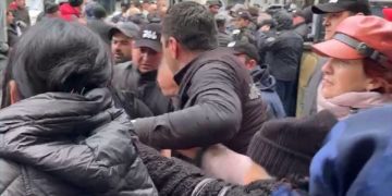 (ვიდეო) – რაჭის ტყეების საქმე – პოლიციამ მოქალაქეებს კარვის გაშლის უფლება არ მისცა