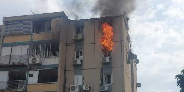 “განვაახლეთ მშვიდობიანი მოსახლეობის დაბომბვა” – ჰამასმა ისრაელში კორპუსები დაბომბა