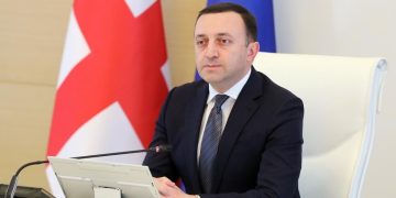 ,, არც პრეზიდენტს, სამწუხაროდ, არც ოპოზიციას, არაფერი არ გაუკეთებია ჩვენი ქვეყნის ევროინტეგრაციის გზაზე, არაფერი, არც შარშან, არც შარშანწინ და არც ბოლო 10 წლის განმავლობაში” – ღარიბაშვილი