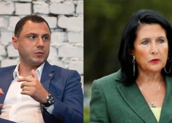 ვინ და რატომ ემუქრება სკოლის მოსწავლებს? – პრეზიდენტის სკანდალური განცხადება და განათლების მინისტრის დუმილი