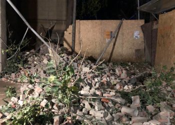 ერთი შენობის დემონტაჟისას, მეორე – ჩამოინგრა – 11 მილიონად გაყიდული შენობა, მუქარა და საფრთხე, რომელზედაც ხალხი არავინ გააფრთხილა