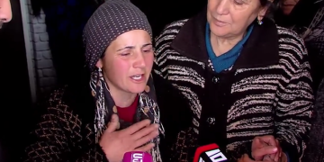 მოკლული 18 წლის ბიჭის დედა: – “იმ ორის დაკავებას ვითხოვ, ვინც მკვლელობაში მონაწილეობდა”