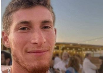 “ტერორისტების ხელყუმბარებს ხელით იჭერდა და უკან უბრუნებდა, სანამ არ მოკვდა” – ისრაელი