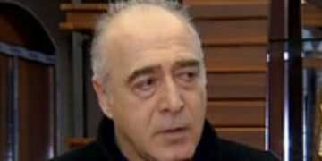 “ქოცებო, თავს უშველეთ! კოკოეთი ჩამოდის თბილისში ქოცების მო@@@@@@@@დ” –ჯონი გიგანი