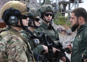 კადიროვის შვილები „მამულის ღირსების“ ორდენით დაჯილდოვდნენ