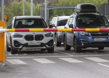 ლატვია ქვეყანაში რუსულნომრიანი მანქანების გადაადგილებას კრძალავს