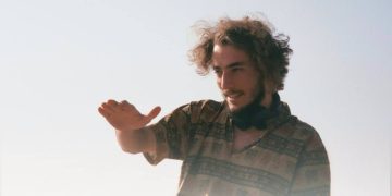 “დილიდან მეცხრე ცაზე ვარ და ვისაც ცოტა მაინც გადმოგესხათ ეს განწყობა, საუკეთესო მეგობრებში მოგახმაროთ შემქმნელმა” – ზუკა ბერძენიშვილი