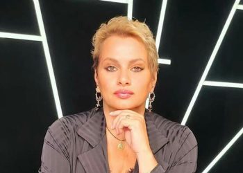 “თუ გაწუხებთ შეურაცხყოფა, ნუ ბაქი-ბუქობთ, ამისათვის ყველა სუფრაზე დევს ალესილი ჩანგალი” – მოროშკინა