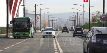 უნივერსიტეტის ქუჩაზე ტრანსპორტის მოძრაობა ორმხრივად აღდგა