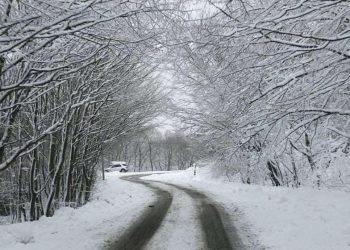 ხახმატი-შატილის გზაზე ზვავსაშიშროების გამო ტრანსპორტის მოძრაობა აკრძალულია