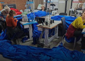 თბილისში ევროკავშირის მსოფლიოში ყველაზე დიდ დროშას კერავენ