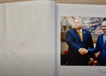 მიშელს საჩუქრად გაუგზავნეს ალბომი ორბანის ფოტოებით ცნობილ ავტოკრატებთან