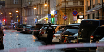 11 მოკლული და 30-ზე მეტი დაშავებული – თავდასხმის ბოლო ცნობები პრაღიდან