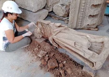 არქეოლოგებმა თურქეთში 2175 წლის წინანდელი ქანდაკება იპოვეს