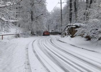 ნაქერალას უღელტეხილზე მისაბმელიანი და ნახევრადმისაბმელიანი ავტოტრანსპორტის მოძრაობა აიკრძალა