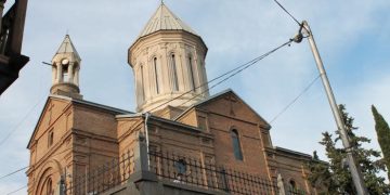 დღეს სომხური სამოციქულო ეკლესია იესო ქრისტეს შობასა და ნათლისღებას ერთად აღნიშნავს