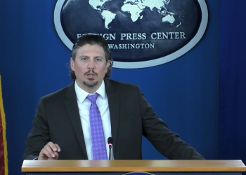 პრემიერის სკანდალური ჩარტერი და ჩალის ფასად გასხვისებული ქონება – რაზე ესაუბრება მესამე სექტორი რიჩარდ ნეფს