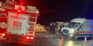 თურქეთში სამგზავრო ავტობუსი გადაბრუნდა, დაიღუპა 9 და დაშავდა 30 ადამიანი