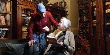 “წიგნიერების გამავრცელებელი საზოგადოების” პირველი ჯილდო მზექალა შანიძეს გადაეცემა” – კეკელიძე