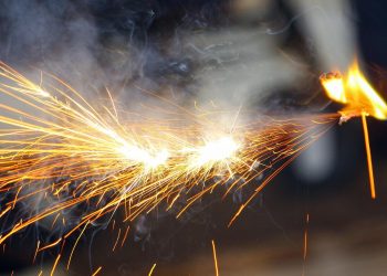 აფეთქებას ფეიერვერკების საწყობში 10 ადამიანი ემსხვერპლა – ტაილანდი