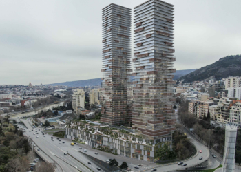 აბრეშუმის ქარხნის ტერიტორიას სარეკრეაციო ზონის სტატუსი მოუხსნეს