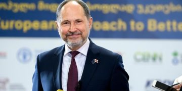 შემიძლია მხოლოდ მოვუწოდო საქართველოს ხელისუფლებას, დააჩქაროს რეფორმებზე მუშაობა – ევროკავშირის ელჩი