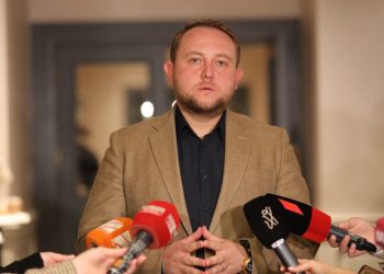 თბილისის აეროპორტს რუსეთი სანქციებისგან თავის ასარიდებლად იყენებს – ურუშაძე