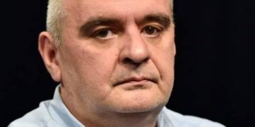 ,,რამდენიმე დღეა ვაპირებ დავწერო ეს სტატუსი, თავს ვიკავებდი, მაგრამ…” – ზურა სიხარულიძე