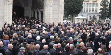 სოსო ჯაჭვლიანი ქაშვეთის ეკლესიიდან ტაშით გამოასვენეს