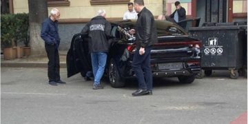 გავრცელებული ინფორმაციით, ბათუმის მერი სამსახურებრივი ავტომობილით ავარიაში მოყვა