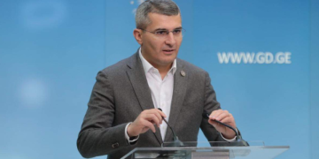 უმრავლესობის ლიდერად მამუკა მდინარაძე აირჩიეს