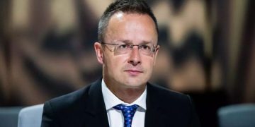 “უნგრეთი რუსეთის წინააღმდეგ სანქციების მე-13 პაკეტს არ დაბლოკავს” – სიიარტო