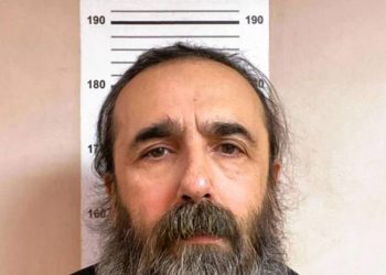 რუსეთში დააკავეს მღვდელი, რომელიც ნავალნისთვის პანაშვიდის გადახდას გეგმავდა